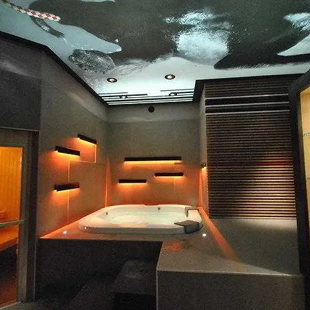 Hotel Ibis Styles Rooftop&spa Hyères