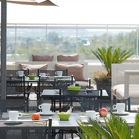 Ibis Styles Rooftop&spa Hotel Hyères